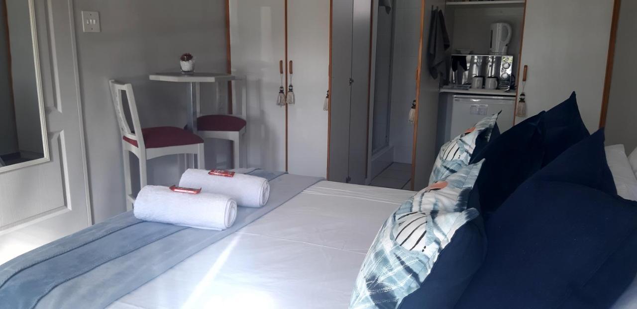 Shark Cove Little Cottage Kleinbaai Exterior foto