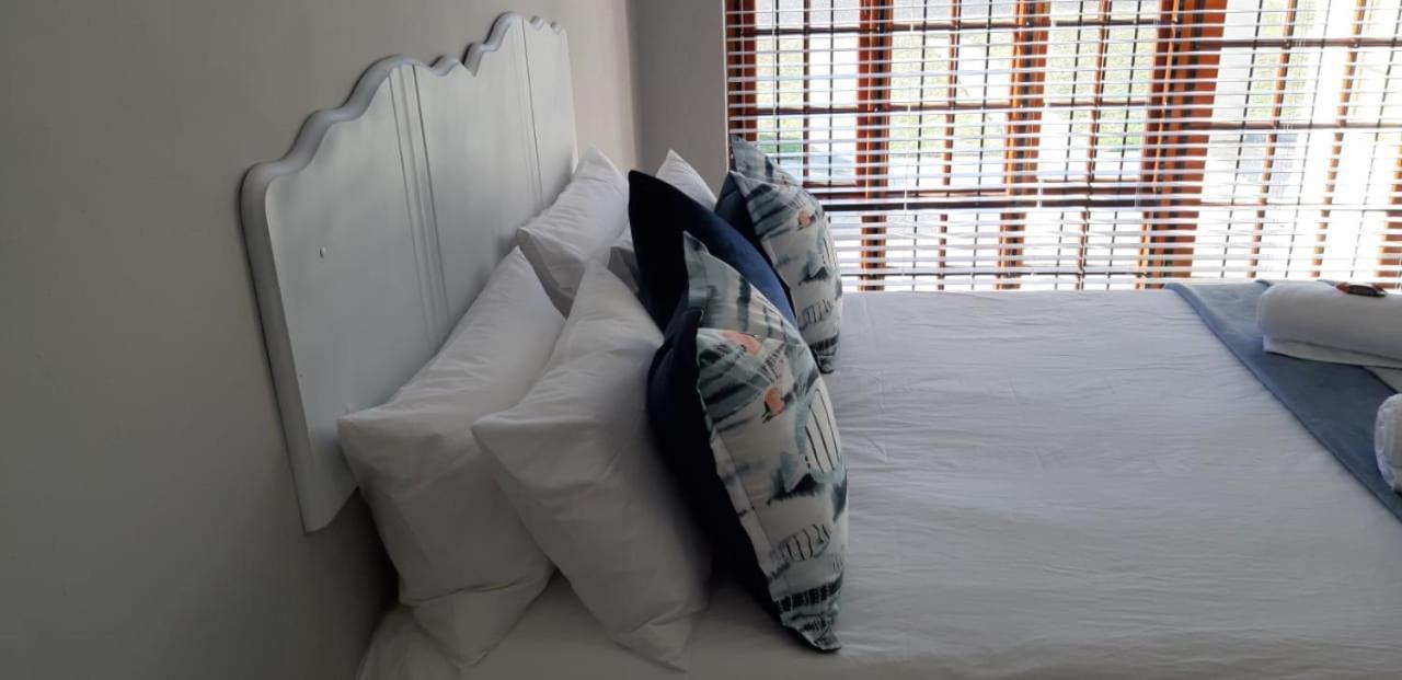 Shark Cove Little Cottage Kleinbaai Exterior foto